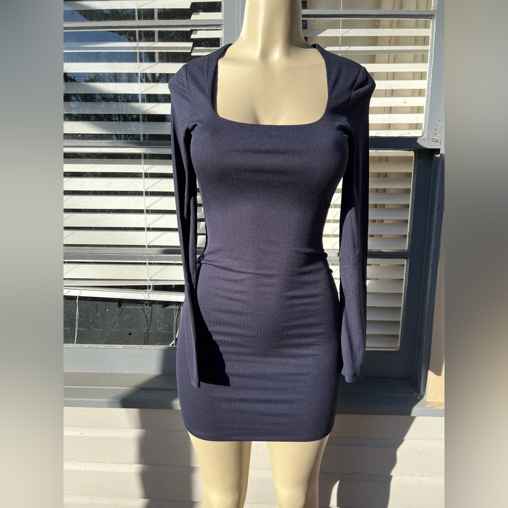 Elegant Navy Blue Long Sleeve Dress